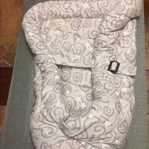 Ergo baby infant insert - galaxy print